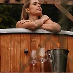 Okno Na Beskidy-domek Z Balia , Sauna I Niesamowitym Widokiem Na Gory Nyaraló *
