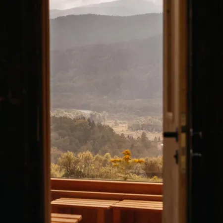 Okno Na Beskidy Maków Podhalański